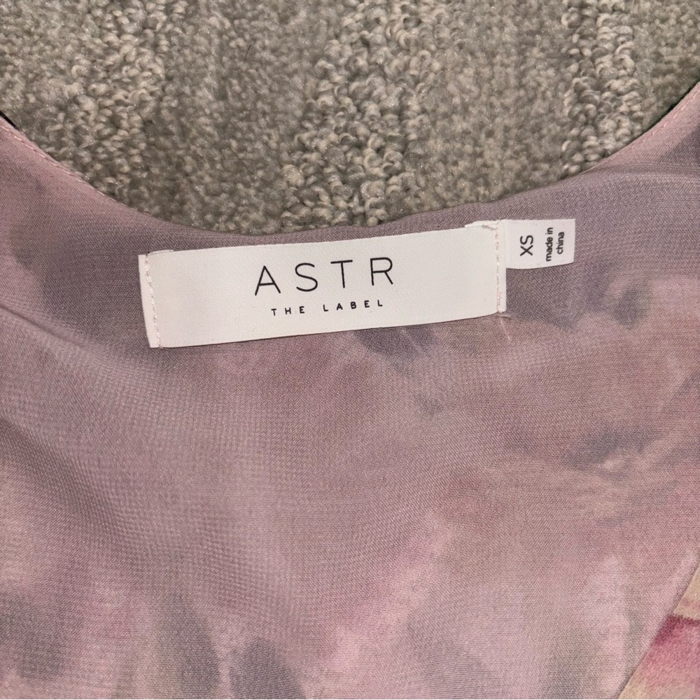ASTR The Label Surplice Bodysuit Long Sleeve Floral Boho Women’s Size XS - Picture 4 of 6
